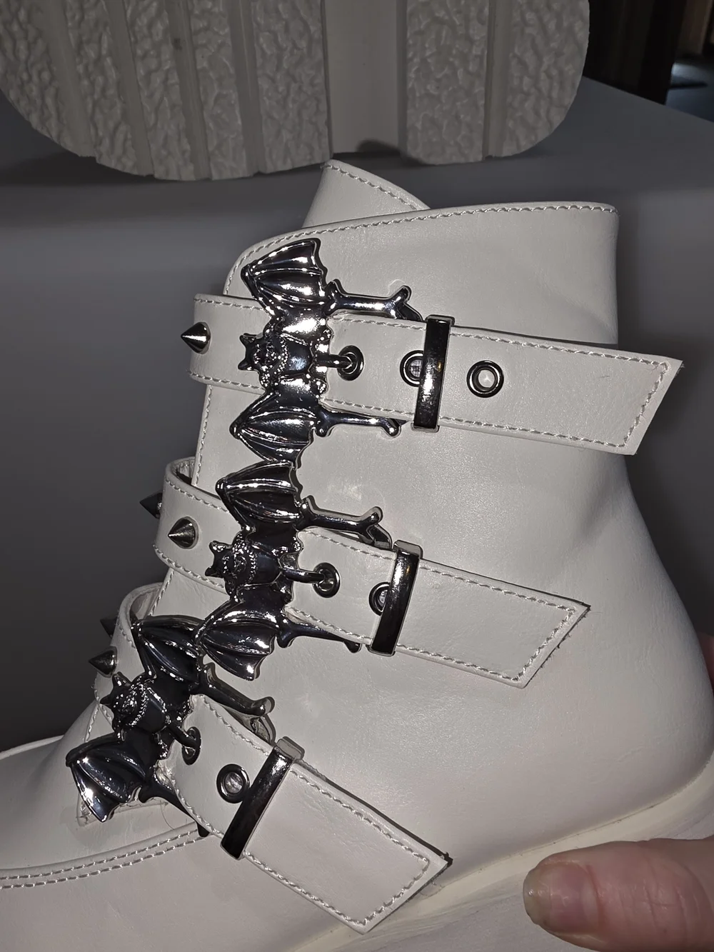 NWT Demonia white platform boots w silver buckles & spikes Sz 6